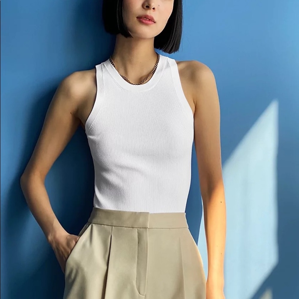 Aritzia Babaton Betsy Sweater Racerback Tank
